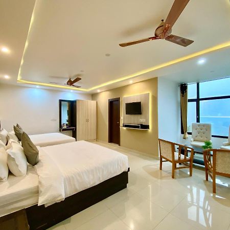 Hotel Kavita Palace لانسداون المظهر الخارجي الصورة