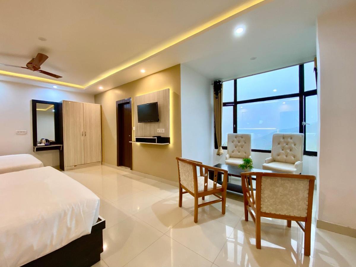 Hotel Kavita Palace لانسداون المظهر الخارجي الصورة