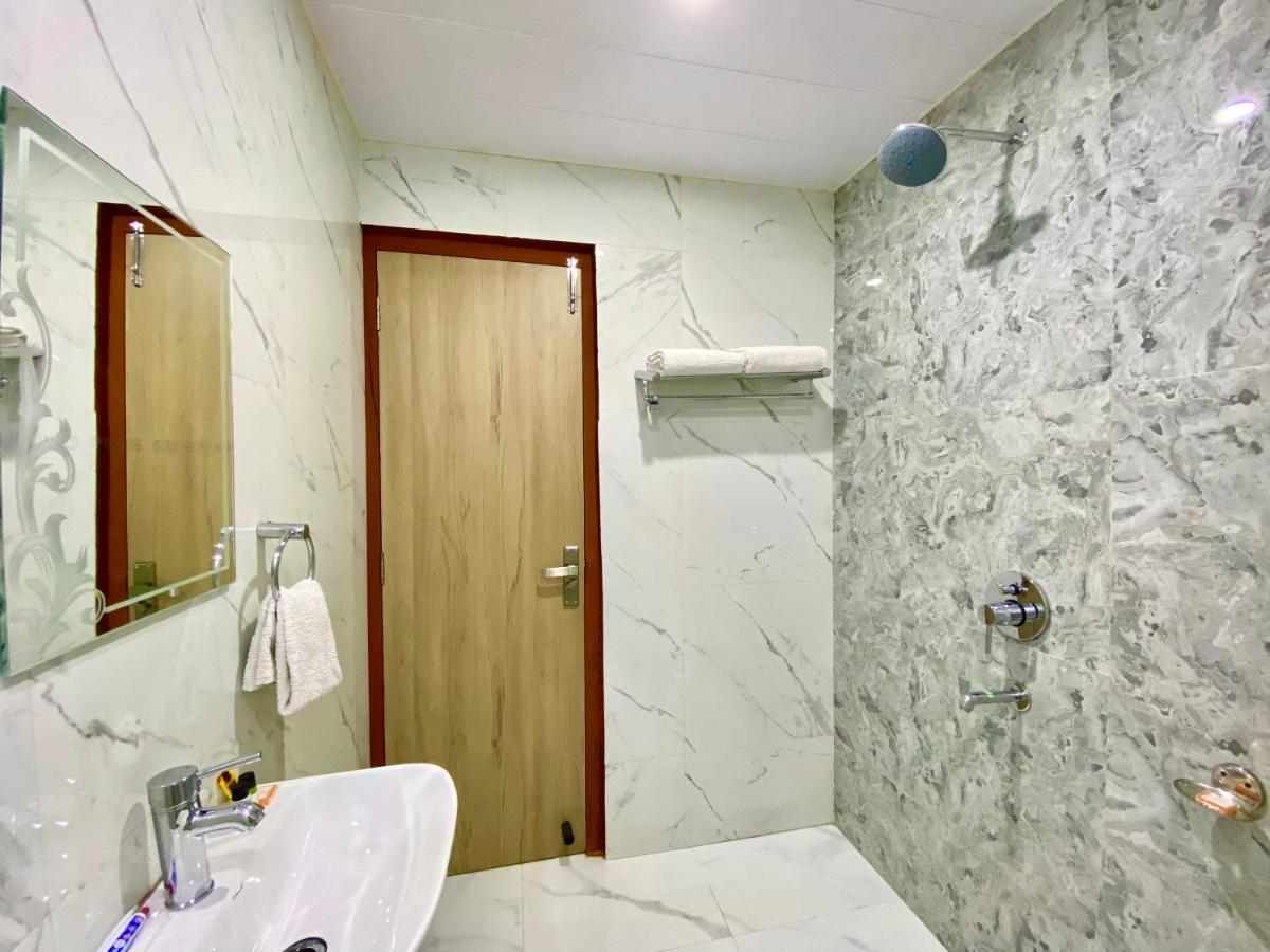 Hotel Kavita Palace لانسداون المظهر الخارجي الصورة