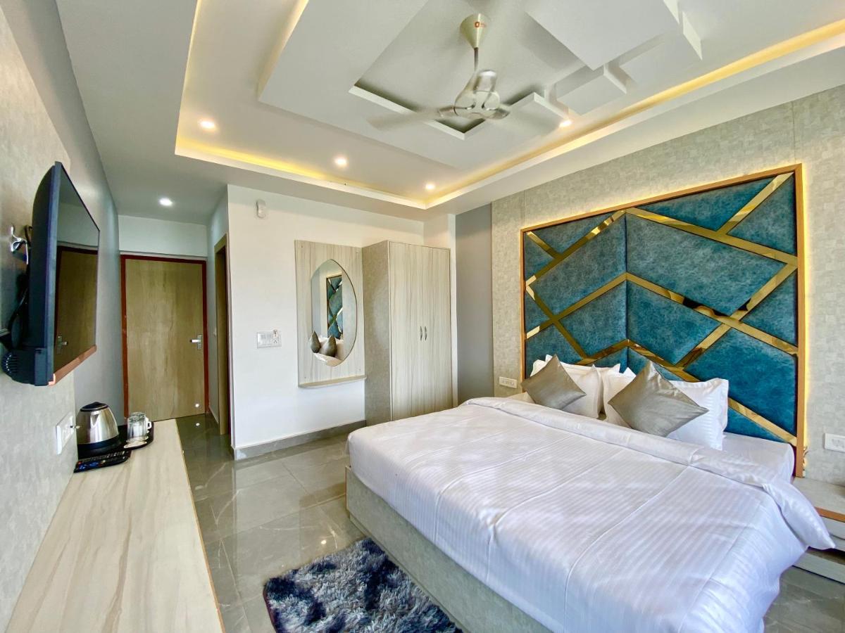 Hotel Kavita Palace لانسداون المظهر الخارجي الصورة